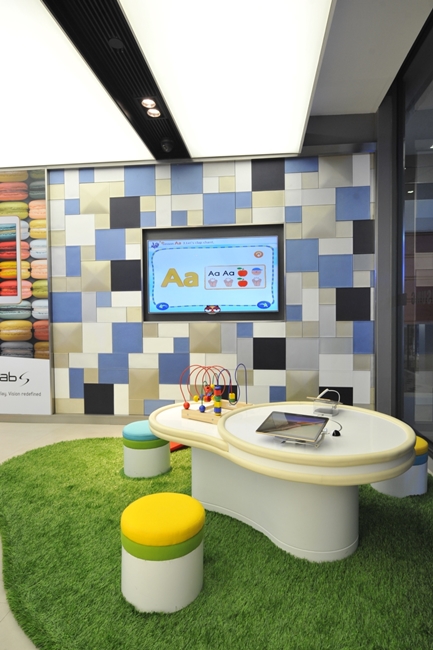 บริเวณ Kids Zone  Samsung Experience Store ชั้น 1