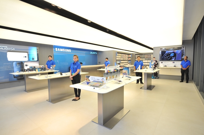 Samsung Experience Store ชั้น 2 เน้นการได้ทดลองและมีประสบการณ์จริงกับผลิตภัณฑ์