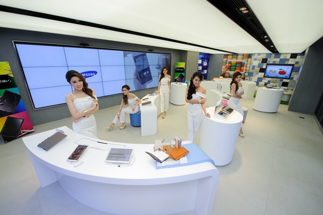 Samsung Experinece Store ชั้น 3 Siam Square One เปิดให้บริการแล้ว